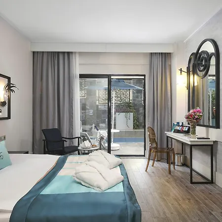 Hotell Seaden Valentine & (adults Only) Side