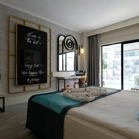 Otel Seaden Valentine & Ultra (adults Only) Side