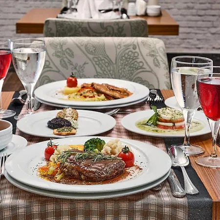 Seaden Valentine & (adults Only) Szálloda